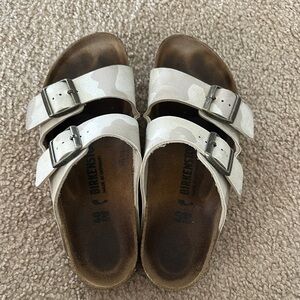 Birkenstock Camo Double-Strap Sandals S40